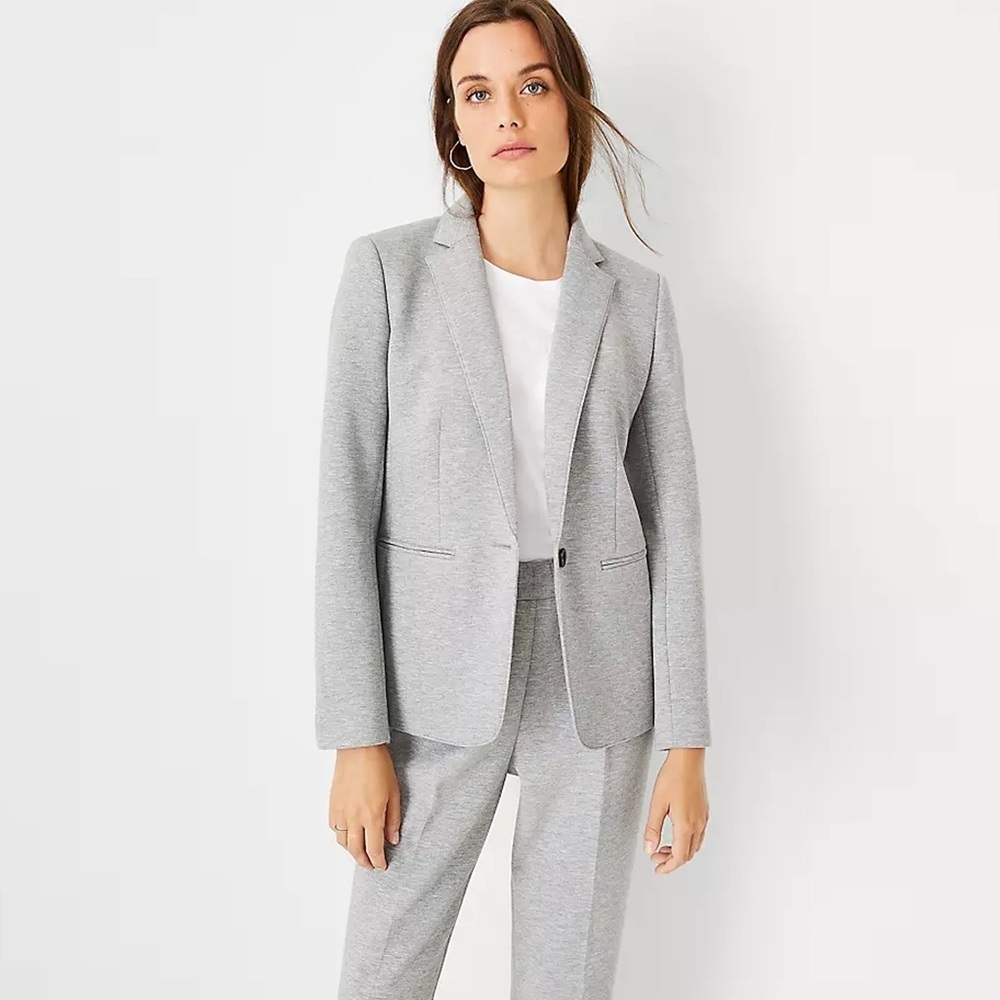 NWT - Ann Taylor - The Petite Hutton Blazer in Double Knit - Light Gray